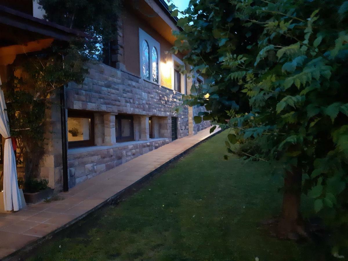 Hosteria Las Fuentes Rubayo Kültér fotó